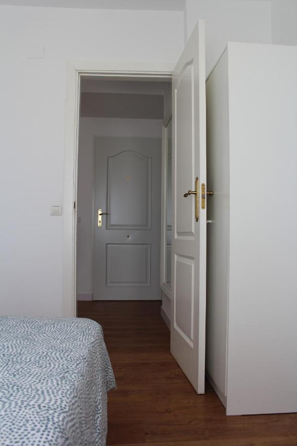 Beautiful Brand New 2 Bedroom Flat With Terrace Malaga Luaran gambar