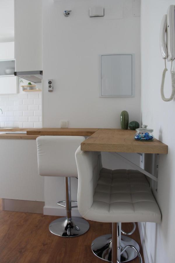 Beautiful Brand New 2 Bedroom Flat With Terrace Malaga Luaran gambar
