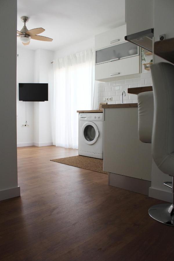 Beautiful Brand New 2 Bedroom Flat With Terrace Malaga Luaran gambar